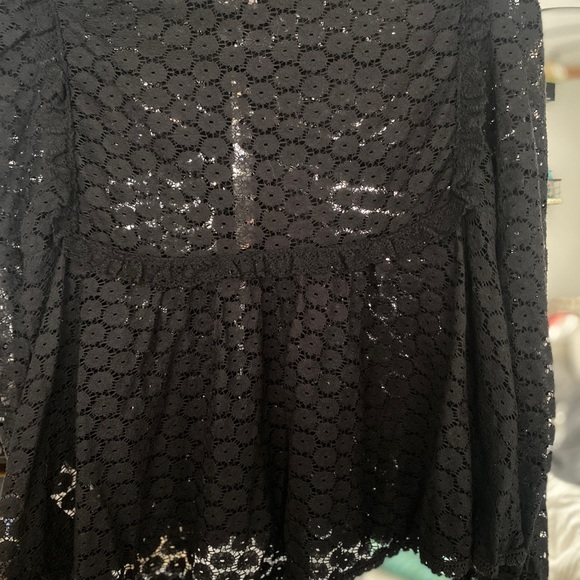 Free People Black Floral Lace Top Size small - Picture 9 of 13